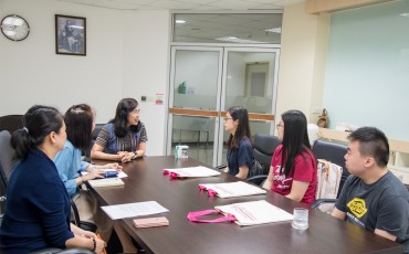 Exchange students พารามิเตอร์รูปภาพ 2