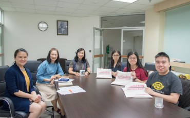 Exchange students พารามิเตอร์รูปภาพ 6